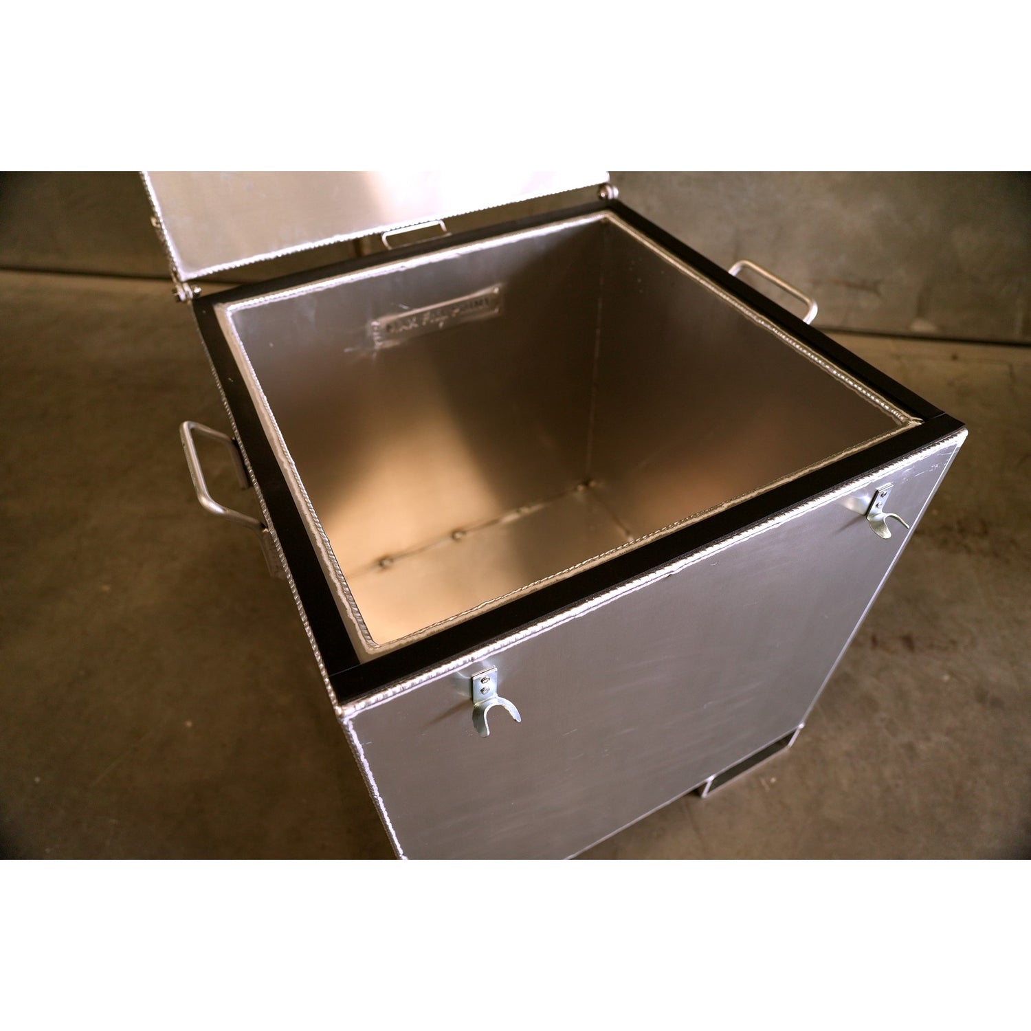 Liquid Nitrogen Cooling Containers