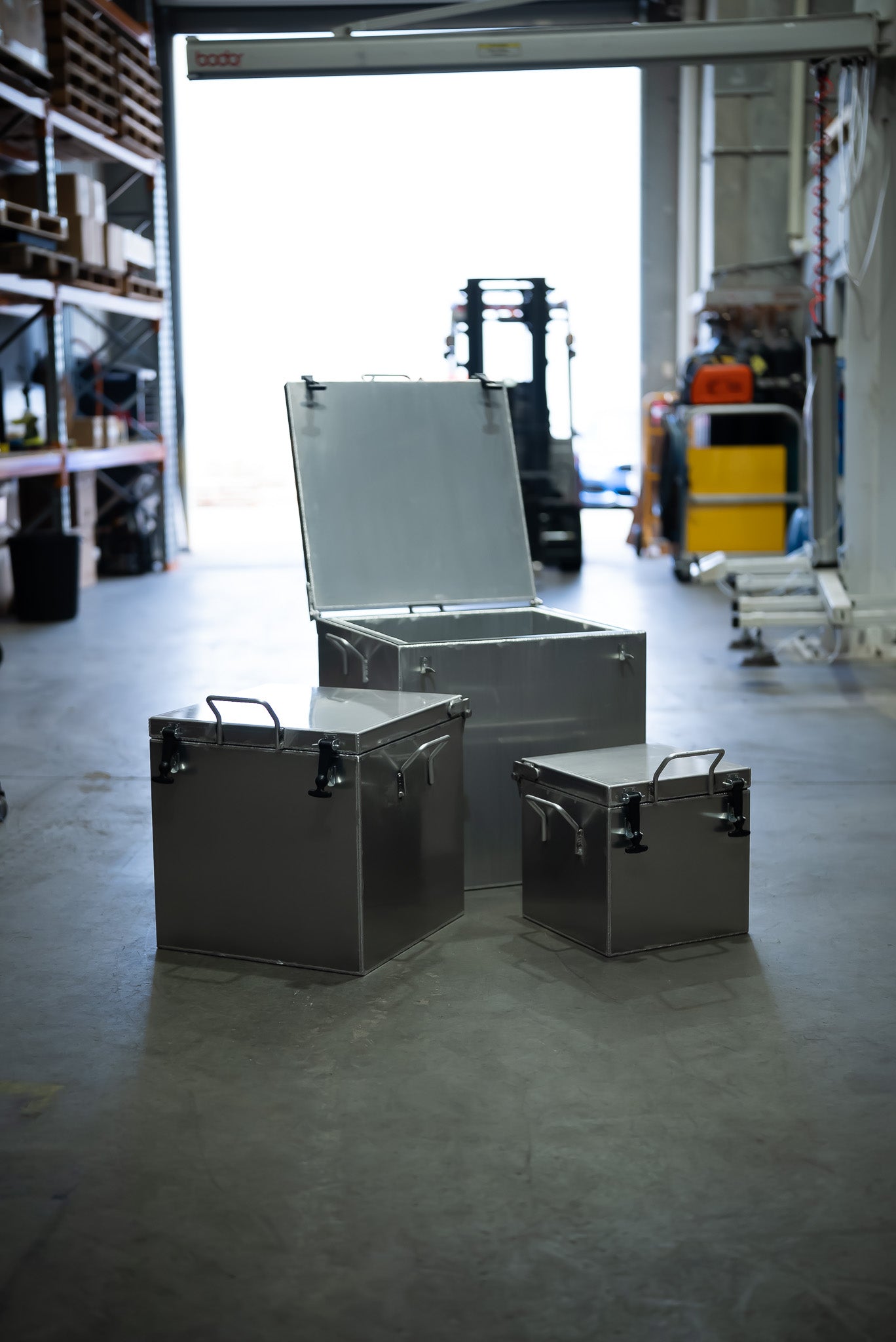 Liquid Nitrogen Cooling Containers