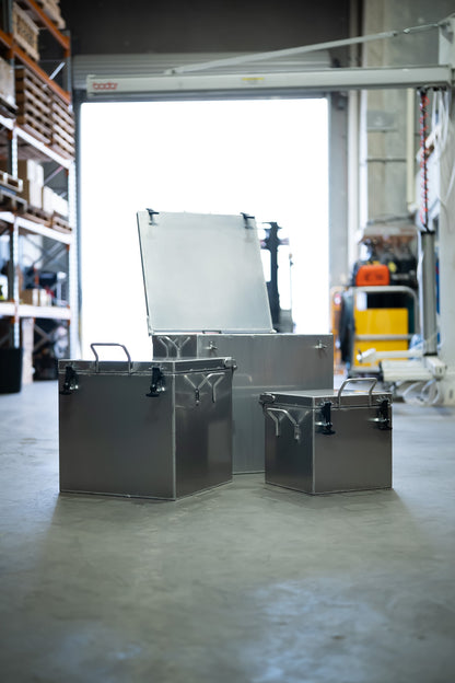 Liquid Nitrogen Cooling Containers